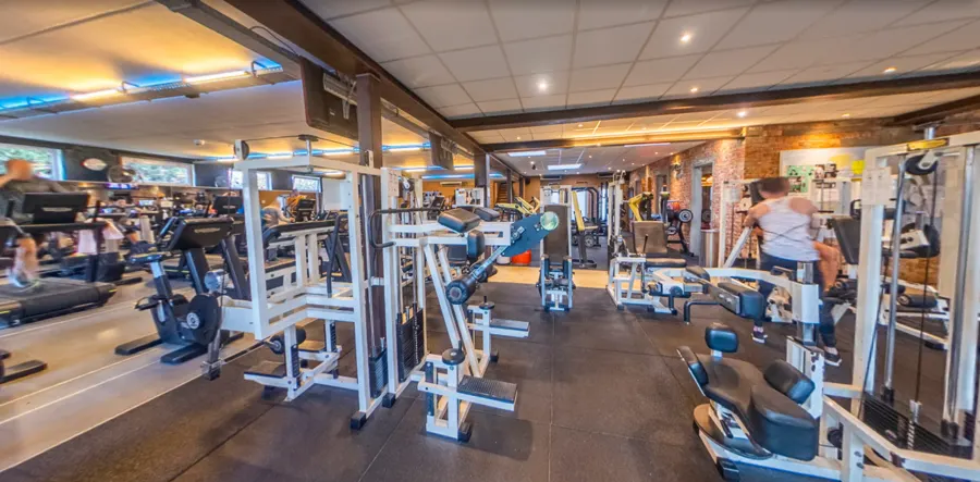 Inside Pure Senses - Premium Gym, the BASIXX partner gym in Bruges, Belgium