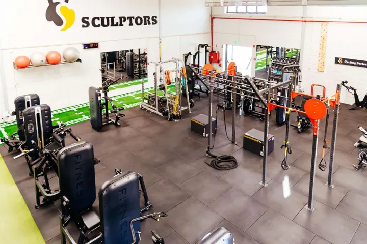 Inside Sculptors Fitness & Wellness - Loulé, the BASIXX partner gym in Loulé, Portugal